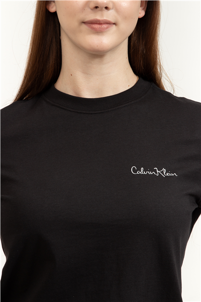 Calvin Klein SS Classic Graphic Tee Kadın Bisiklet Yaka T-Shirt