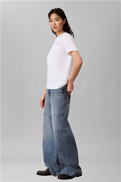 Calvin Klein Ss Classic Metallic Logo Tee Kadın Bisiklet Yaka T-Shirt Beyaz