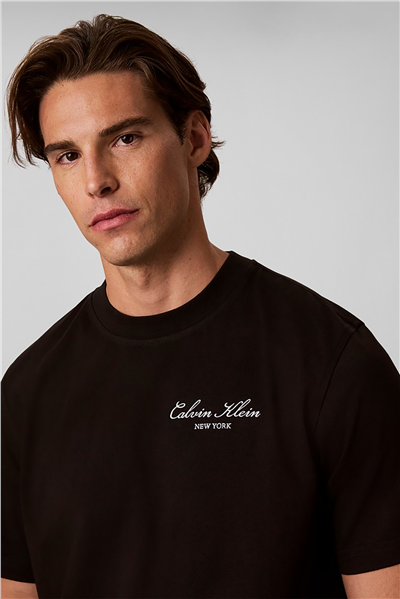 Calvin Klein Ss Easy 20S Script Calvin Klein Erkek Bisiklet Yaka T-Shirt Siyah