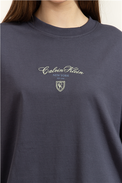 Calvin Klein SS Oversize CK NY Tee Kadın Bisiklet Yaka T-Shirt
