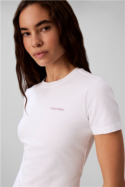 Calvin Klein Ss Slim Fit Feminine Logo Tee Kadın Bisiklet Yaka T-Shirt Beyaz