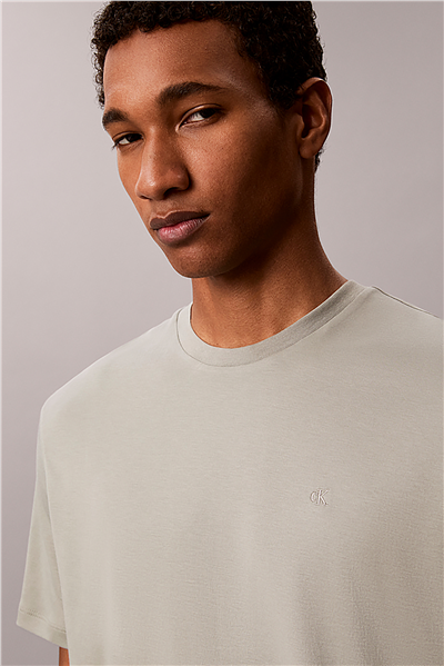 Calvin Klein Ss Supima Chest Emb Erkek Bisiklet Yaka T-Shirt