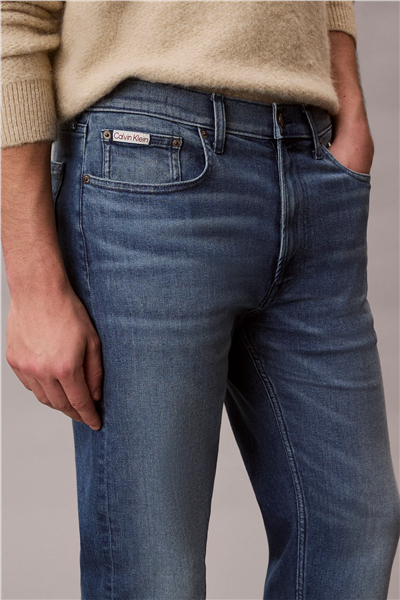 Calvin Klein Standard Straight Embers Jean Erkek Jean Pantolon