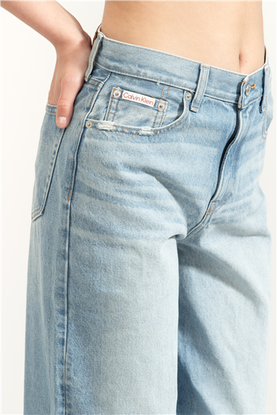 Calvin Klein The Wide Leg Tinted Kadın Jean Pantolon Mavi