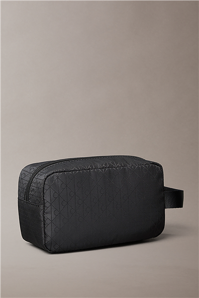 Calvin Klein Utility Emblem Dopp Erkek El Çantası