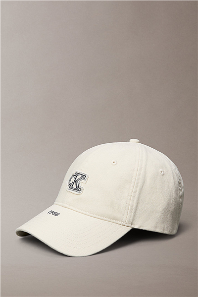 Calvin Klein Washed Cotton Canvas Small Fraye Erkek Baseball Şapka Beyaz