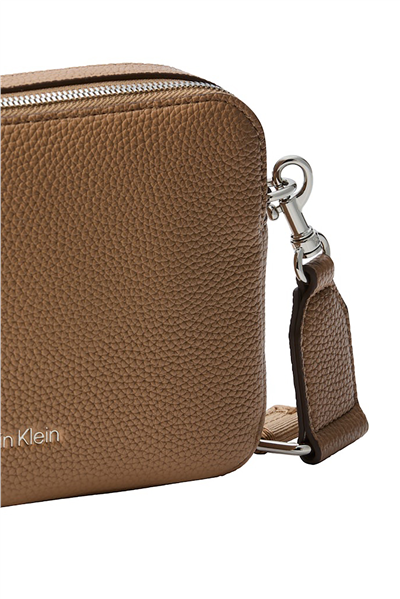 Calvin Klein Webbing 2X Strap Camera Bag Kadın Mini Omuz Çantası