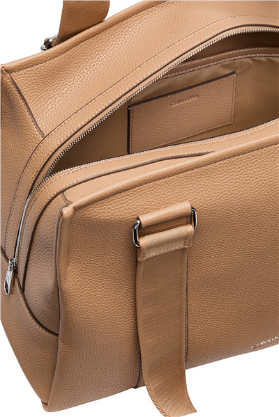 Calvin Klein Webbing Adj Strap Tote Kadın Omuz Çantası