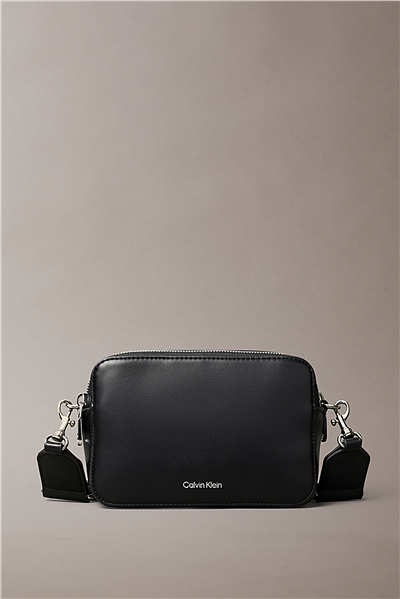 Calvin Klein Webbing Double Strap Camera Bag Kadın Mini Omuz Çantası