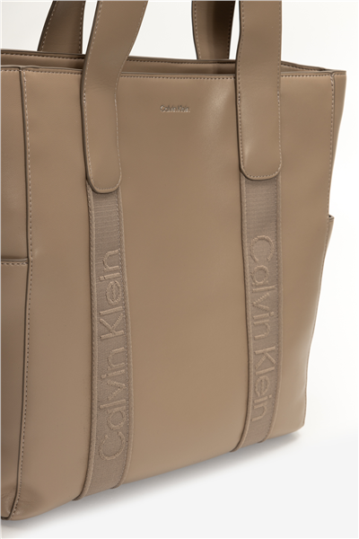 Calvin Klein Webbing Strap Tote Kadın Mini Omuz Çantası