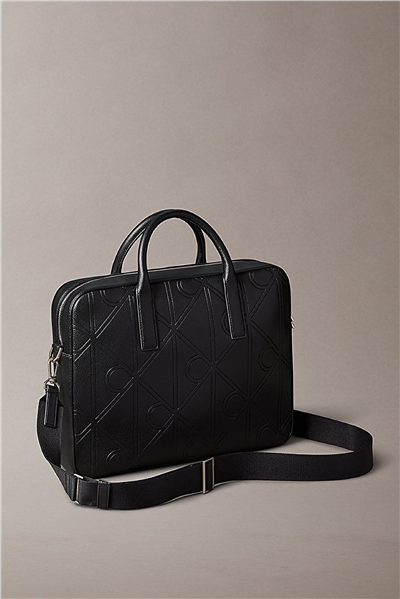 Calvin Klein Xl Emblem Aop Embss Commuter Erkek Bilgisayar Çantası Siyah