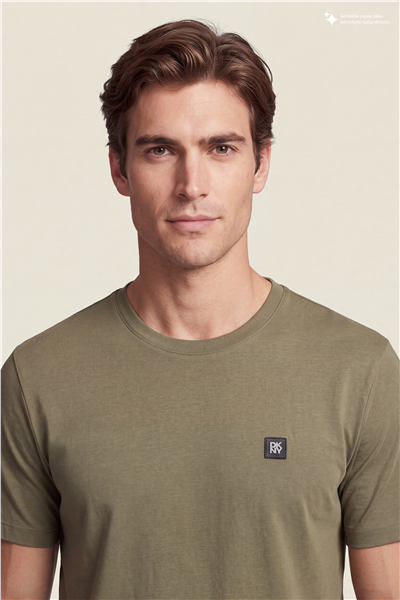 DKNY Metal Logo Tee Erkek Bisiklet Yaka T-Shirt