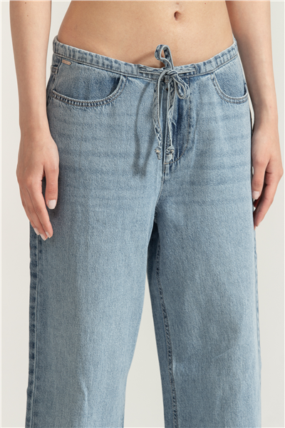 DKNY Mid Rise Flowy Relax Kadın Jean Pantolon