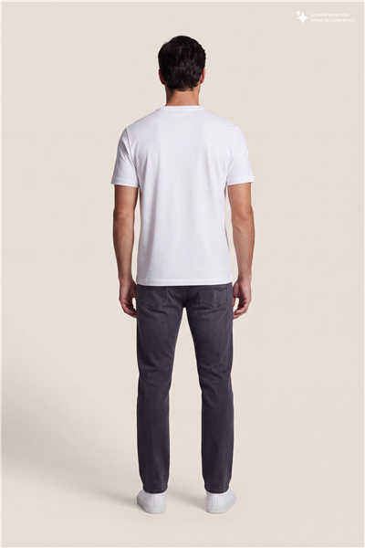 DKNY Silicone Logo Patch Tee Erkek Bisiklet Yaka T-Shirt Beyaz