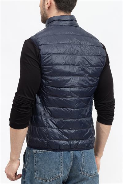 EA7 Emporio Armani Erkek Yelek