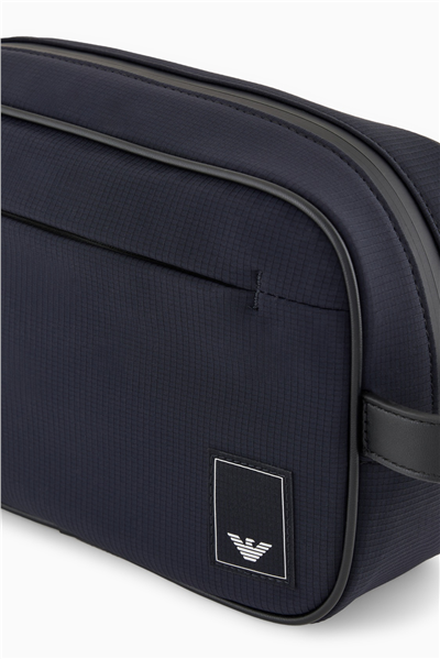Emporio Armani Erkek El Çantası