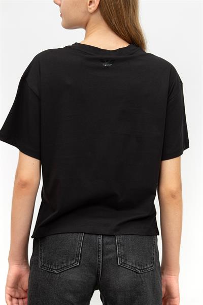 Emporio Armani Kadın Bisiklet Yaka T-Shirt