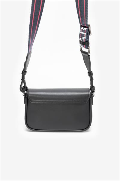 Emporio Armani Kadın Mini Omuz Çantası