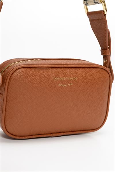 Emporio Armani Kadın Mini Omuz Çantası