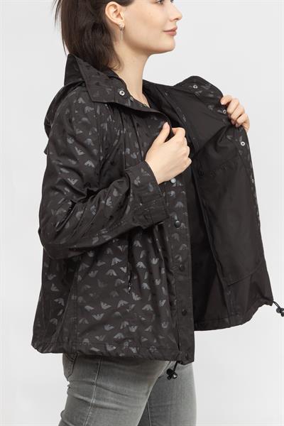 Emporio Armani Kadın Mont