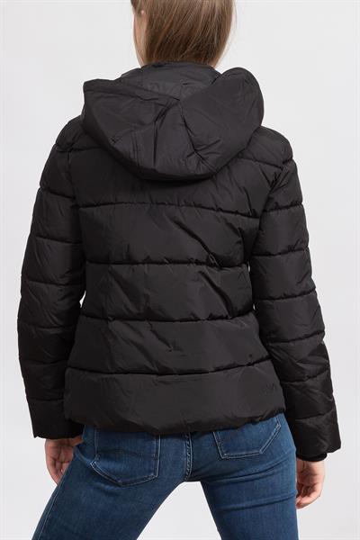Emporio Armani Kadın Mont