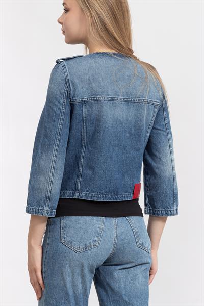 Emporio Armani Kadın Mont