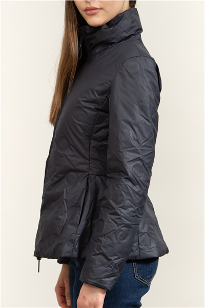 Emporio Armani Kadın Mont