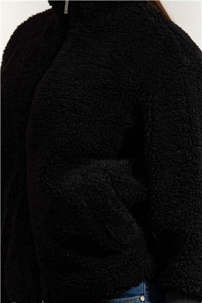 Emporio Armani Kadın Mont