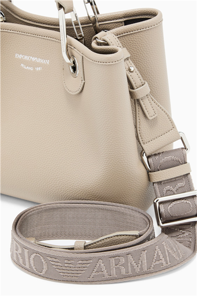Emporio Armani Kadın Omuz Çantası