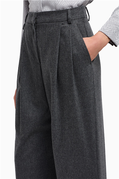 Emporio Armani Kadın Pantolon Gri