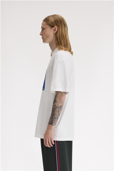 Fred Perry Box Graphic Erkek Bisiklet Yaka T-Shirt