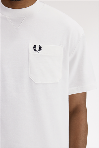 Fred Perry Pocket Detail Erkek Bisiklet Yaka T-Shirt