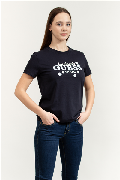 Guess Agnes Kadın Aktif Regular Fit Bisiklet Yaka T-Shirt