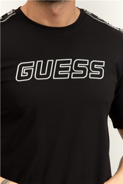 Guess Arlo Erkek Aktif Regular Fit T-Shirt