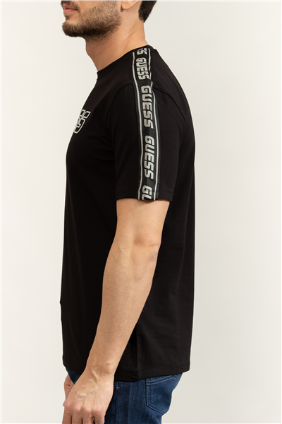 Guess Arlo Erkek Aktif Regular Fit T-Shirt