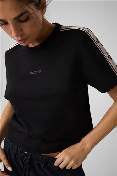 Guess Britney Kadın Aktif Boxy Fit Bisiklet Yaka T-Shirt Siyah