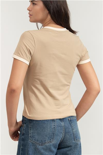 Guess Carmen Kadın Aktif Slim Fit T-Shirt