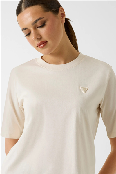 Guess Colette Kadın Aktif Boxy Fit Bisiklet Yaka T-Shirt Krem