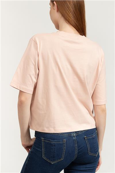 Guess Colette Kadın Aktif Boxy Fit T-Shirt