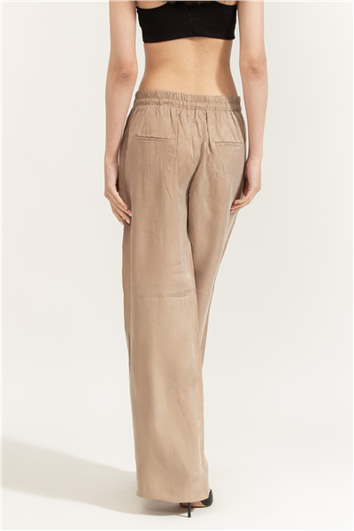 Guess Dalia Kadın Relaxed Fit Pantolon