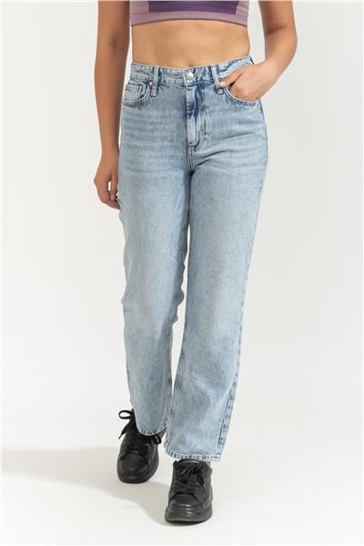 Guess Euphoria Kadın Regular Fit Jean