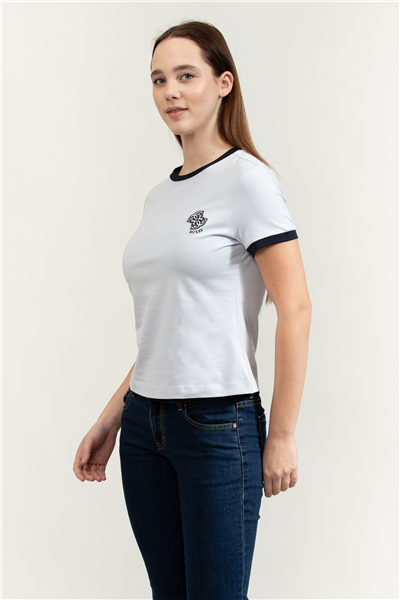 Guess Greta Kadın Aktif Slim Fit Bisiklet Yaka T-Shirt