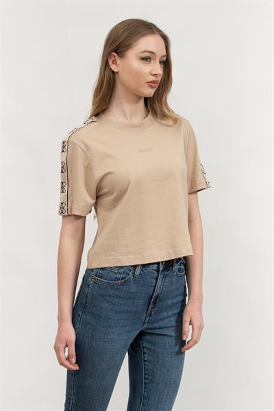 Guess Britney Kadın Aktif Boxy Fit T-Shirt