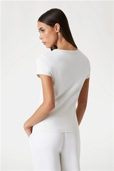 Guess Kadın Bisiklet Yaka T-Shirt Krem