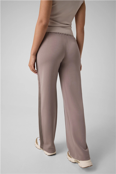 Guess Lyra Kadın Aktif Modal Karışımlı Regular Fit Eşofman Altı