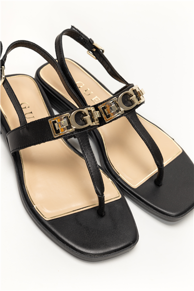 Guess Ramiry Kadın Deri Sandalet