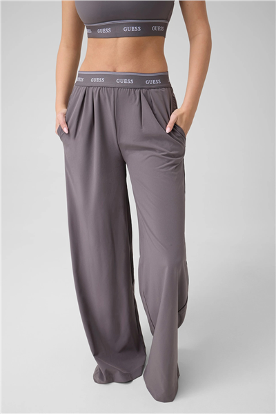 Guess Selene Kadın Aktif Relaxed Fit Eşofman Altı