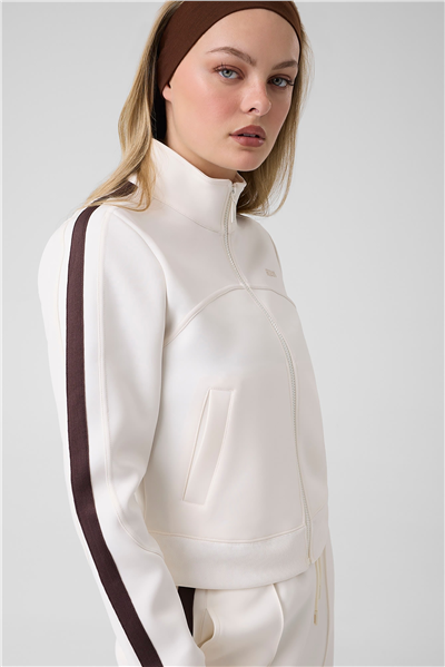Guess Talitha Kadın Aktif Fermuarlı Sweatshirt Beyaz