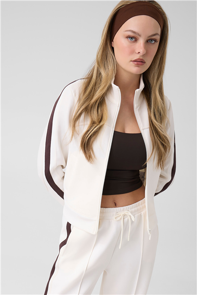 Guess Talitha Kadın Aktif Fermuarlı Sweatshirt Beyaz