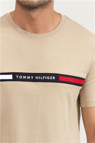 Tommy Hilfiger Hilfiger Chest Insert Tee Erkek Bisiklet Yaka T-Shirt
